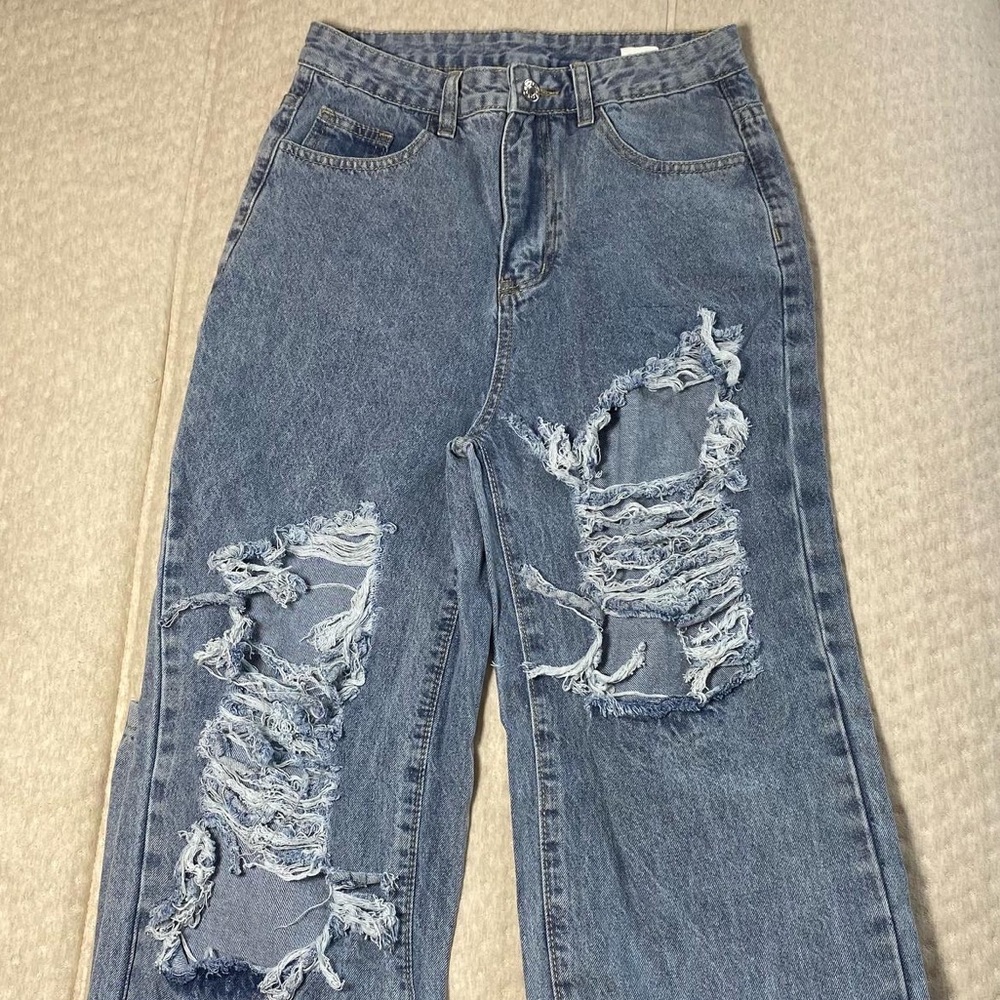 Ripped jeans